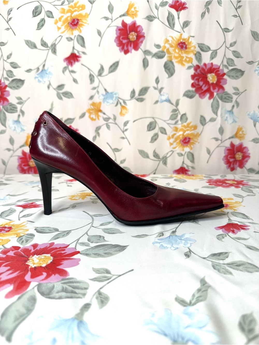 COACH | Vintage & Rare | Stacey Burgundy Corset Heels | Pre-owned | Size 8.5